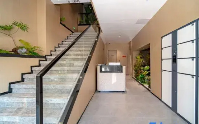 Lisi Future B&B (Far East International Plaza Branch)