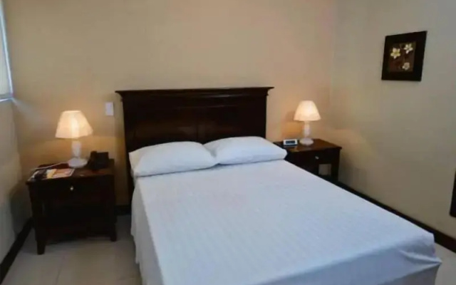 Hotel Formosa Daet