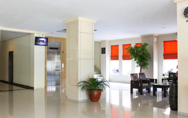 Puri Indah Hotel & Convention