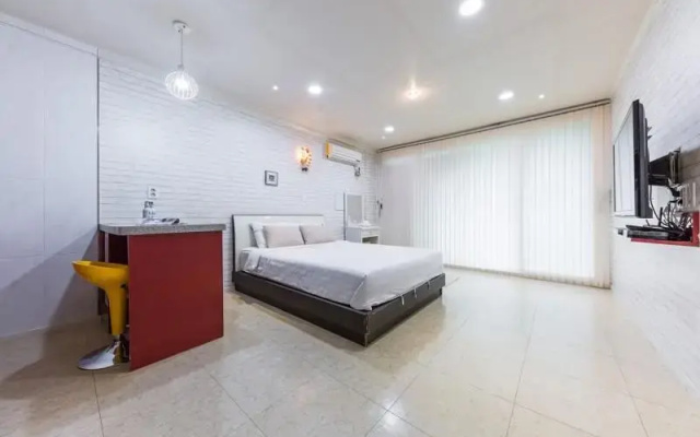 Gapyeong Forest Pension (Pool Villa)