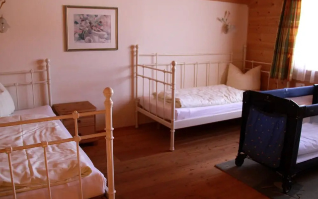 Beautiful Chalet in Niederau With Shared Sauna