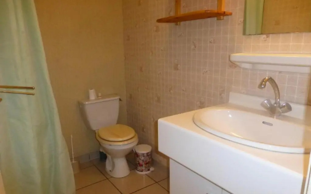 Appartement Brides-les-Bains, 1 pièce, 2 personnes - FR-1-512-128