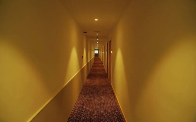 Hotel Harriet, 50m away from temple Rameshwaram