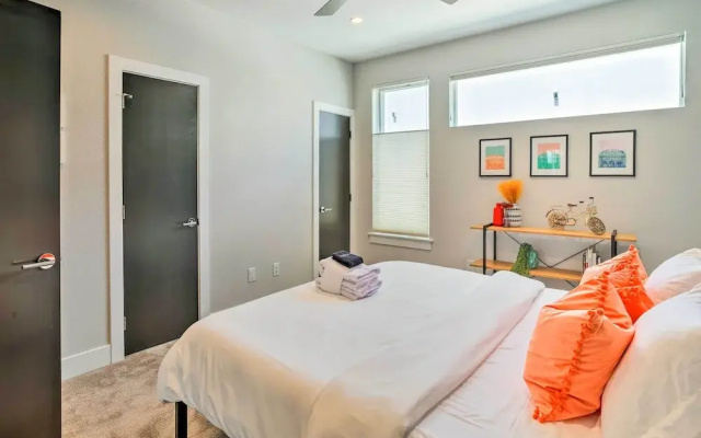 City Skyline Views: Upscale Denver Townhome