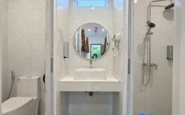 White Elephant Hostel