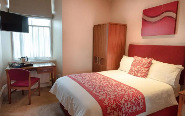 Laichmoray Hotel