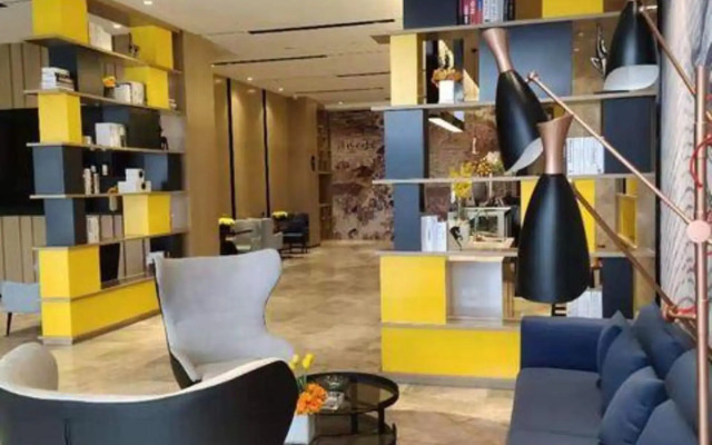 Echarm Hotel (Kaifeng Jinming Plaza)