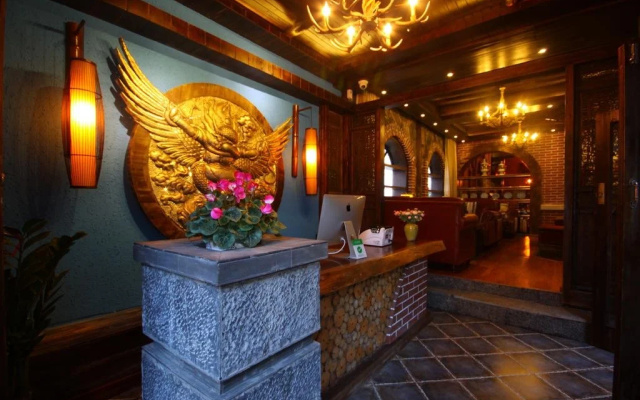 Zhiyun Mansion   Lijiang Naxi-style Local Experience Boutique Guesthouse