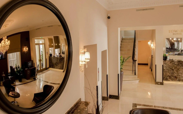 Edward Hotel Paddington