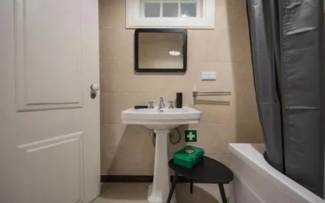 Lovelystay - Spacious 2br Downtown - 5 Min To River