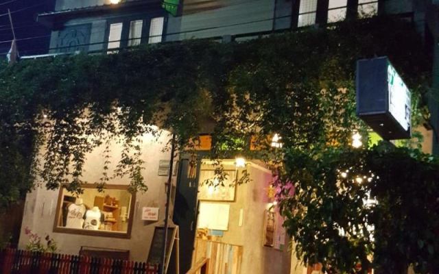 Tonkong Guesthouse