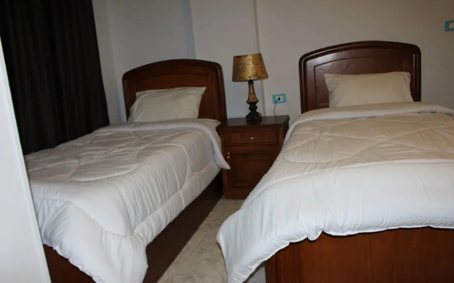 Magic Golden pyramids Inn
