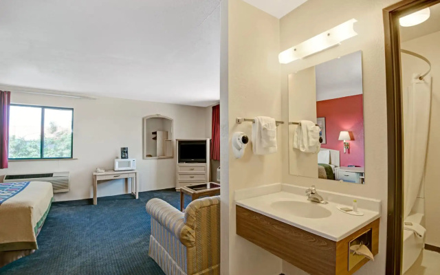 Albuquerque Hotel West