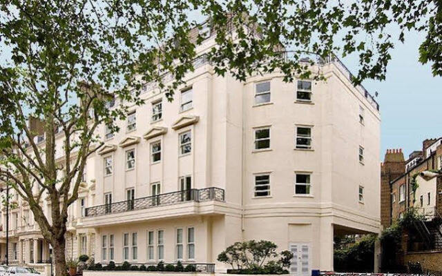 Апартаменты Europa House Apartments вид на фасад