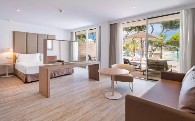 Отель Melia Calviá Beach