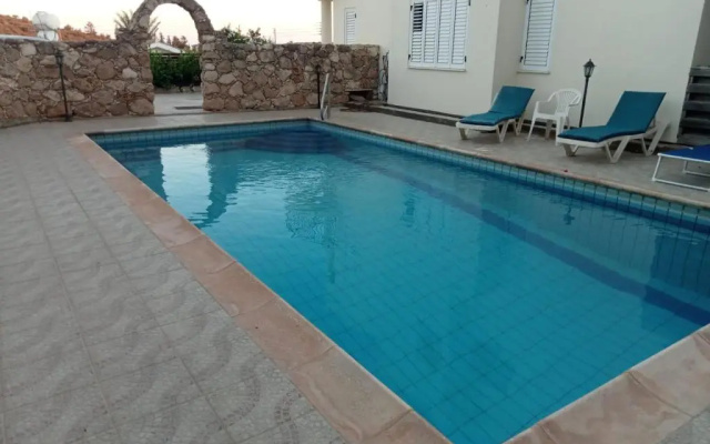 No3,23 Neilmmantos St Peyia