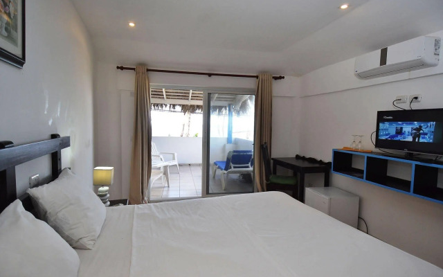 Costarena Beach Hotel