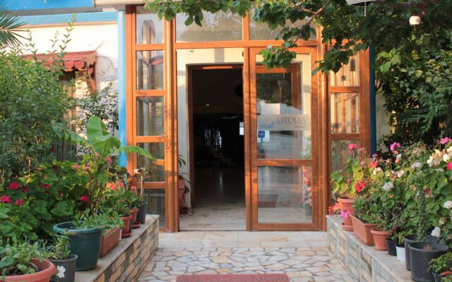 Can Karaburun Hotel Турция, Карабурун - отзывы, цены и фото номеров - забронировать отель Can Karaburun Hotel онлайн вид на фасад