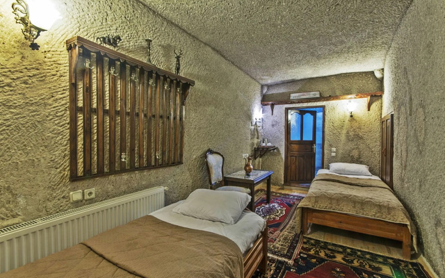 Antique Terrace Suites