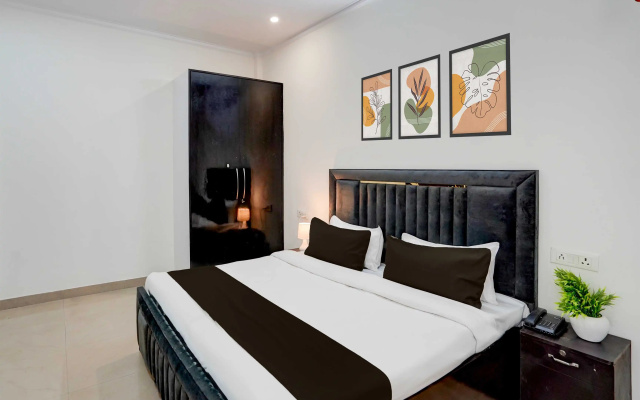 Townhouse Oak Sector 53 Golf Course Road