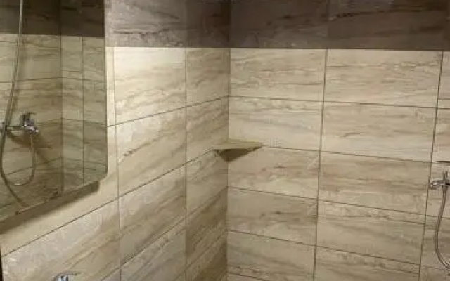 Flat 2 Bedrooms - Rhodes