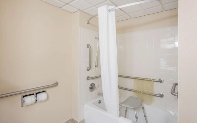 Best Western Inn At Blakeslee-pocono