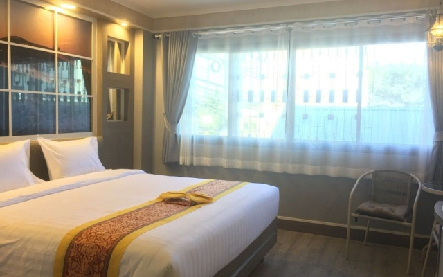 Grand Visanu Hotel