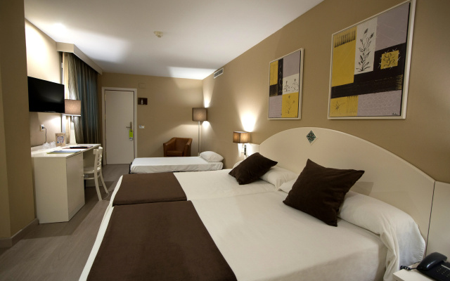 Hotel Torico Plaza