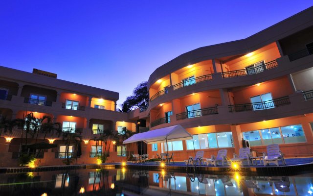 Prince Hotel Saipan in Saipan, Northern Mariana Islands from 134$, photos, reviews - zenhotels.com hotel front