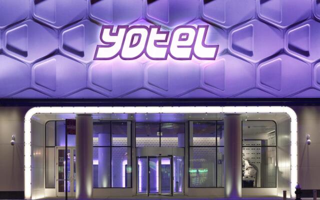 Отель Yotel New York at Times Square вид на фасад