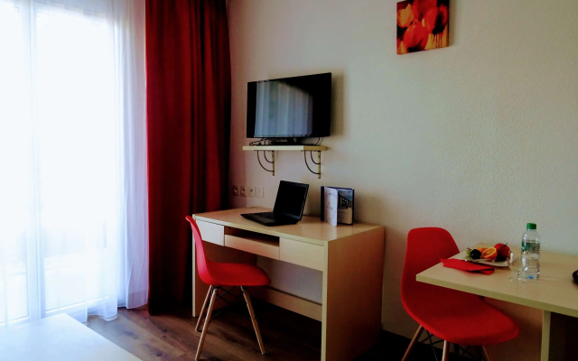 Alezan Hotel