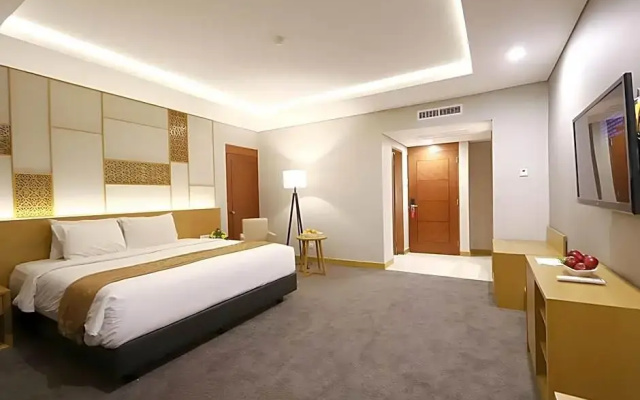 Patra Semarang Hotel & Convention