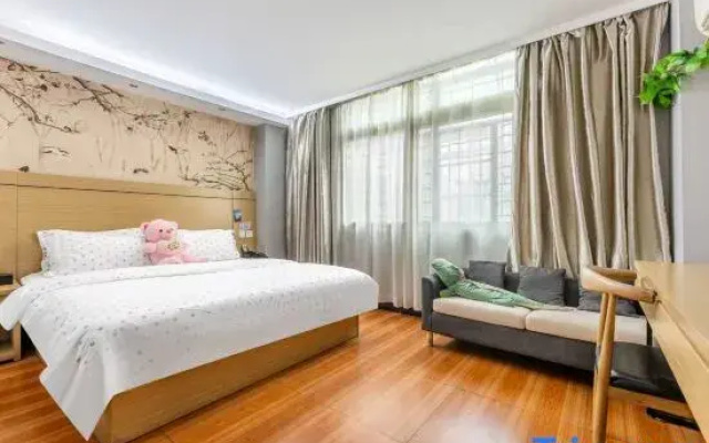 Xinlong Hostel