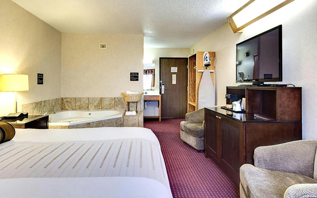 Fireside Inn and Suites