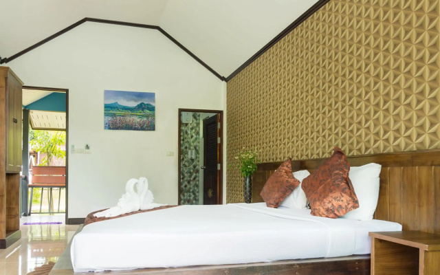 Baannai Lakeview Resort