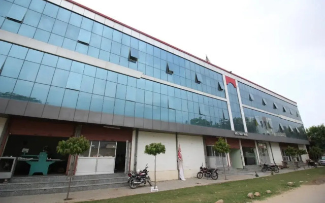 Suraj Guest House By OYO Rooms