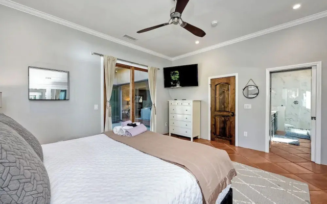 5194 Carlsbad Lower