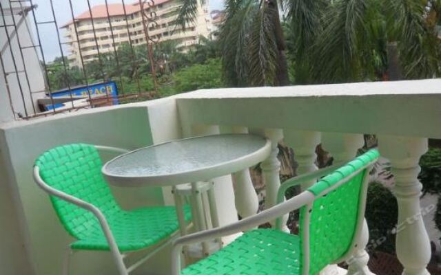 Отель Jomtien Wanchanok балкон