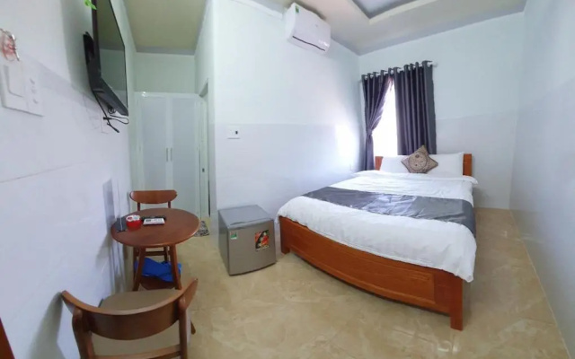 Phuong Dung Hotel
