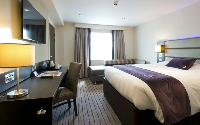 Premier Inn Milton Keynes Central Theatre District