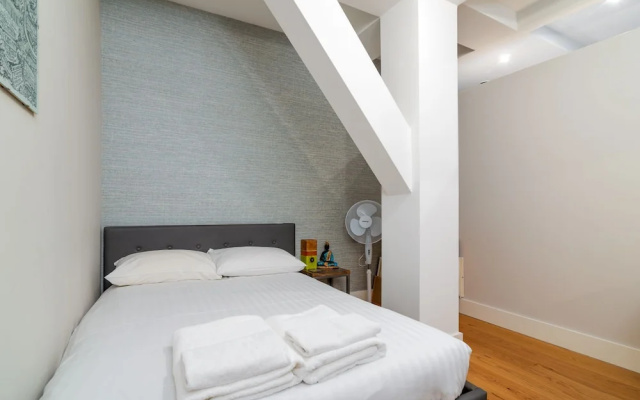 Stunning 2br Home W/Garden, 20 Min To Central!