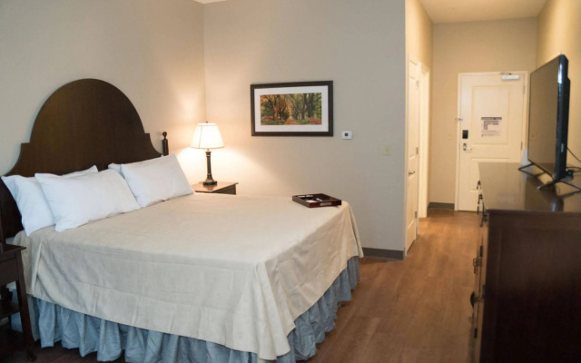 Chateau Saint Denis Hotel