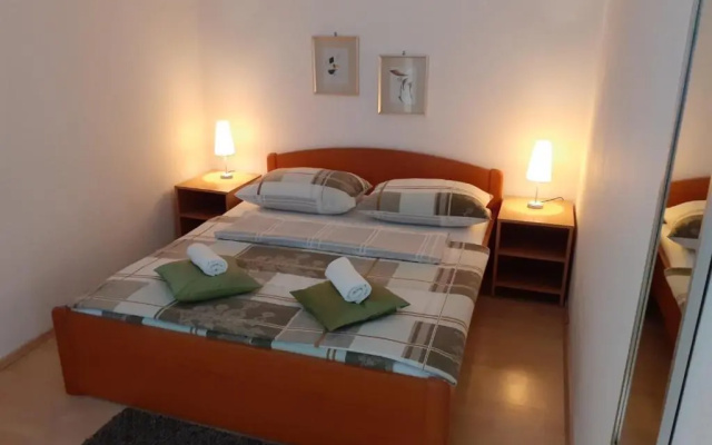 Apartment house Riva