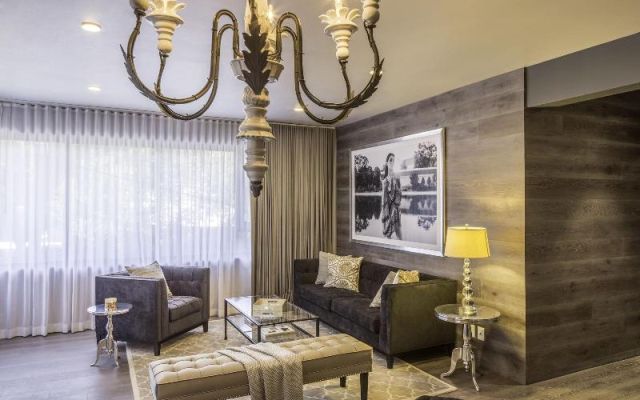 Mathia-Luxury Plus by Viadora