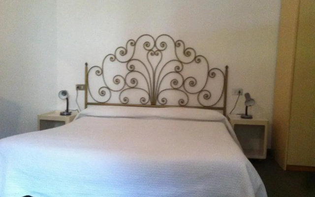 Hotel Pensione Moderna