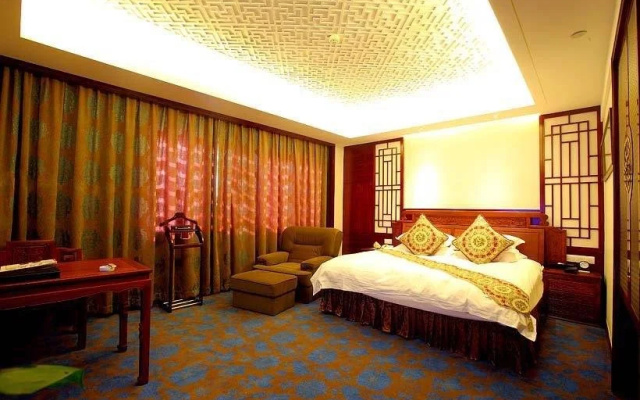 Huzhou Wuxing Crown Hotel