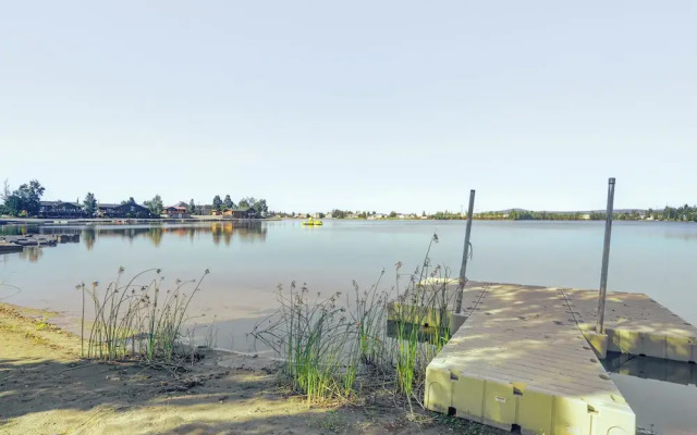 Lakefront Fairbanks Home w/ Private Beach!