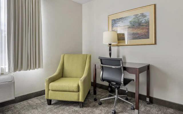 Seaport Inn and Suites