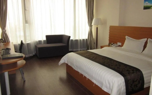 Xinghui Holiday Hotel
