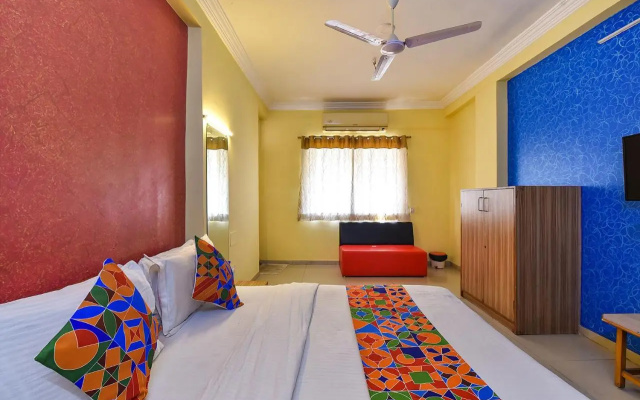 Fabexpress Vibrant Residency
